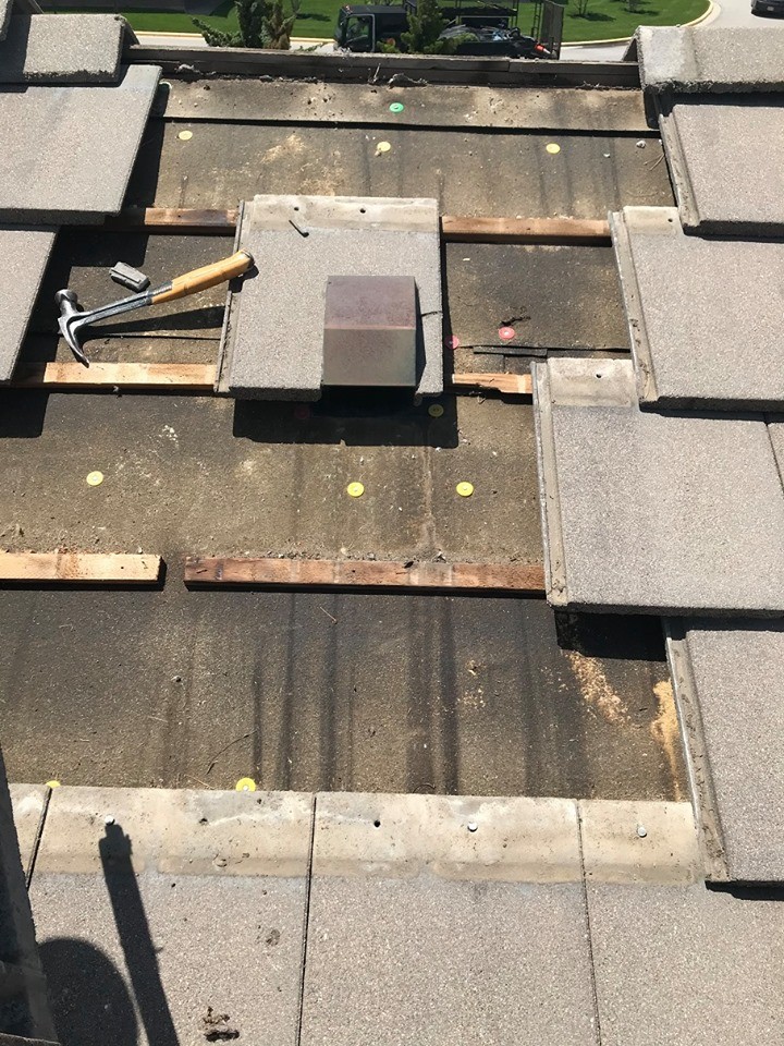 Kansas City Tile Roof Repair Contractor | Smart Exteriors (720 x 960 Pixel)