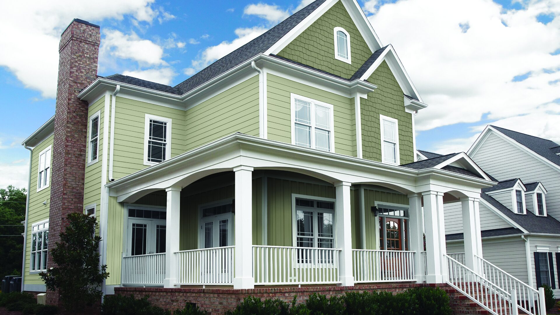 Paining James Hardie siding color.